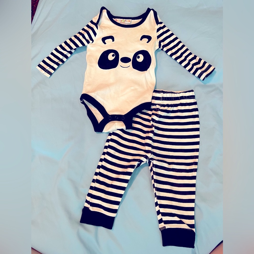Lily & Jack 6-12M Panda Bear Outfit with Shoes 🐼